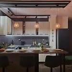 Velekasunrise Appartement Sinemoretz