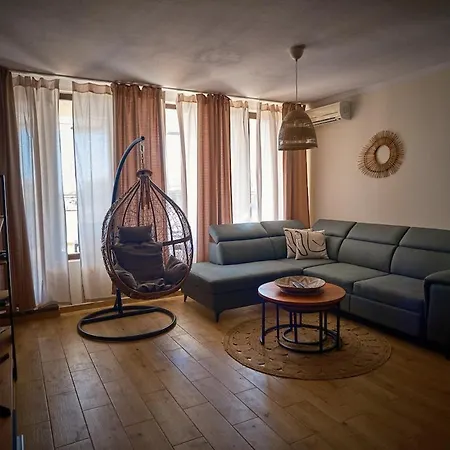 Apartmán Velekasunrise Sinemorec