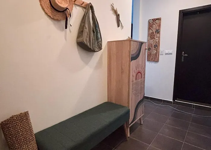 Velekasunrise Apartman