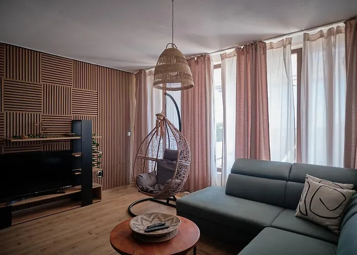 Velekasunrise Apartman *