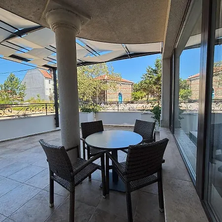 Apartament Velekasunrise Sinemoreț